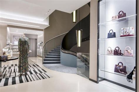 biggest dior store in the world|dior's plaza 66.